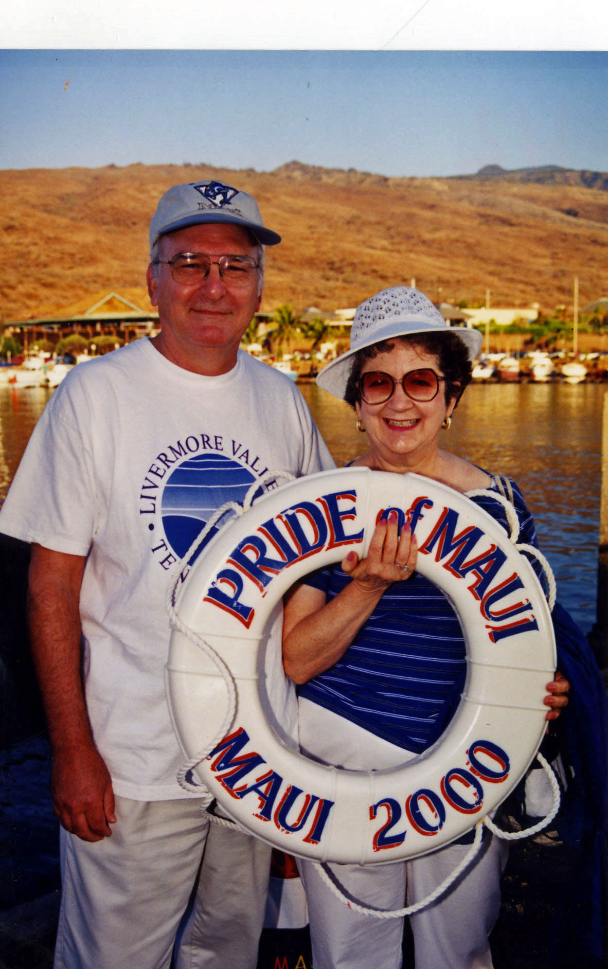 Departing on snorkel boat